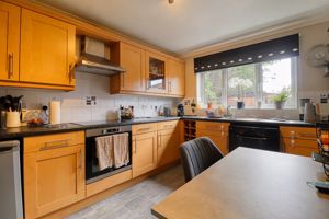 Kitchen- click for photo gallery